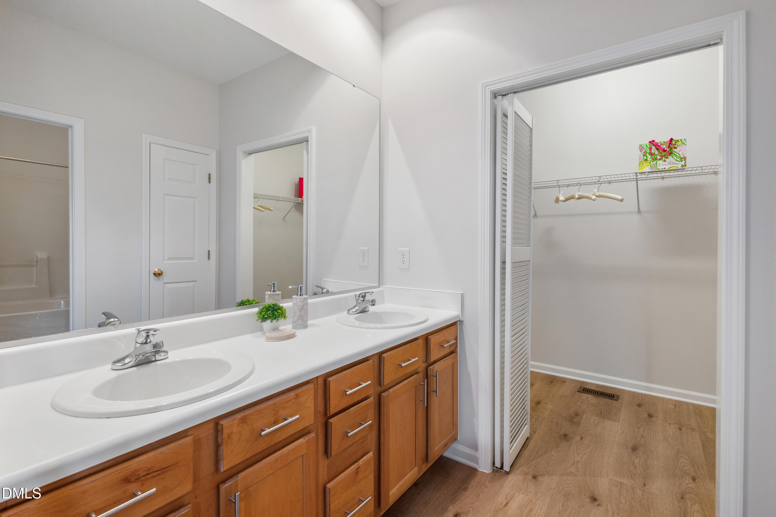 2109 Ramsgate Street Raleigh, NC 27603 - Photo 9 of 33 a-43