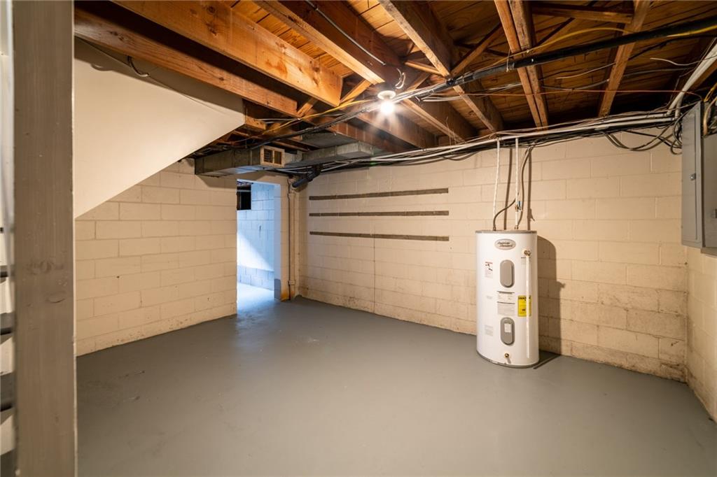 6038 Garver Road Indianapolis, IN 46208 - Photo 30 of 37 Gallery Image 30