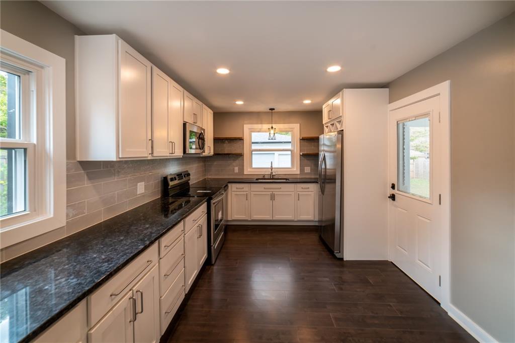6038 Garver Road Indianapolis, IN 46208 - Photo 10 of 37 Gallery Image 10
