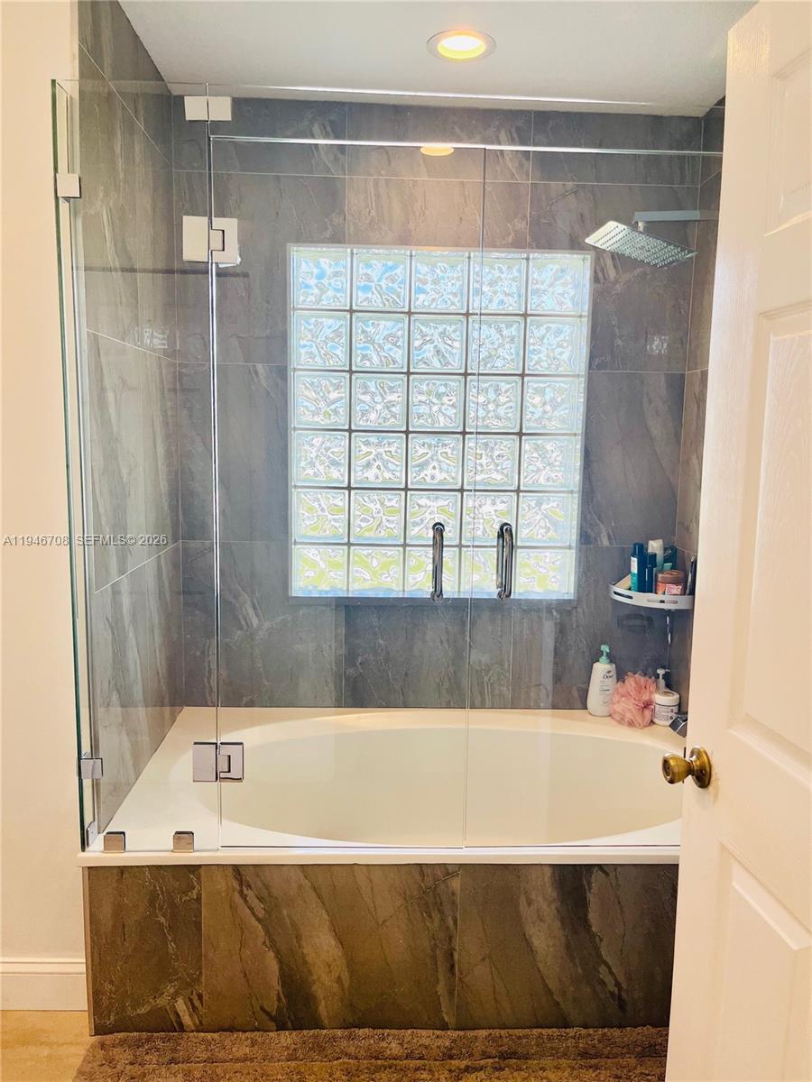 14742 Southwest 176th Terrace Miami, FL 33187 - Photo 17 of 25