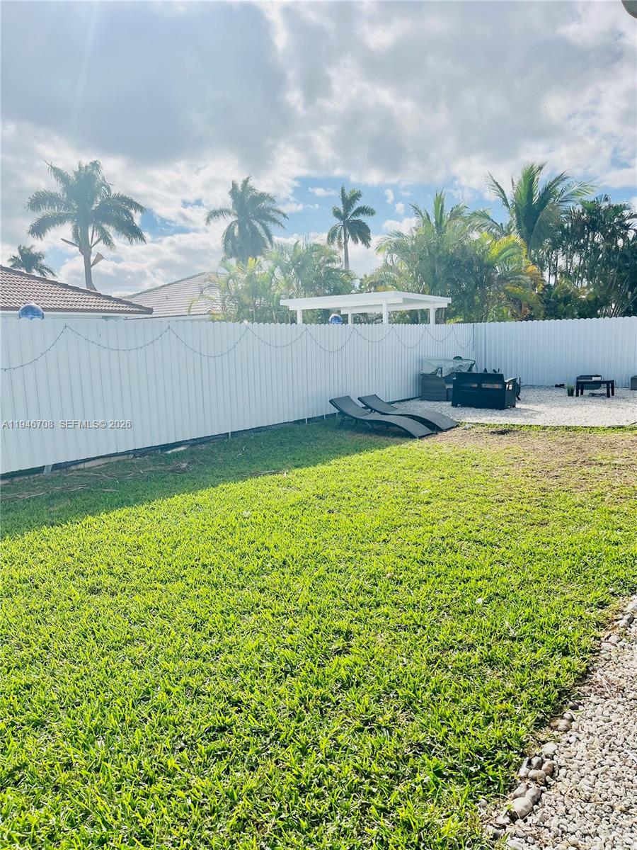 14742 Southwest 176th Terrace Miami, FL 33187 - Photo 19 of 25