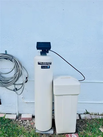 $4,000 | 14742 Southwest 176th Terrace, Miami, FL 33187