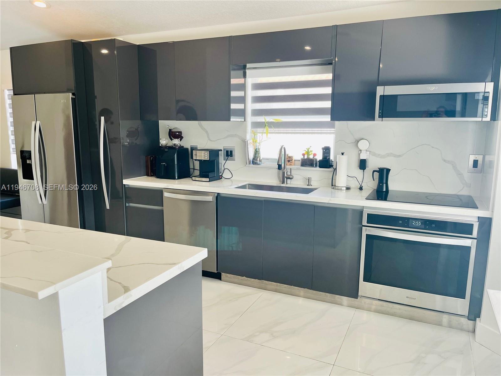 14742 Southwest 176th Terrace Miami, FL 33187 - Photo 7 of 25