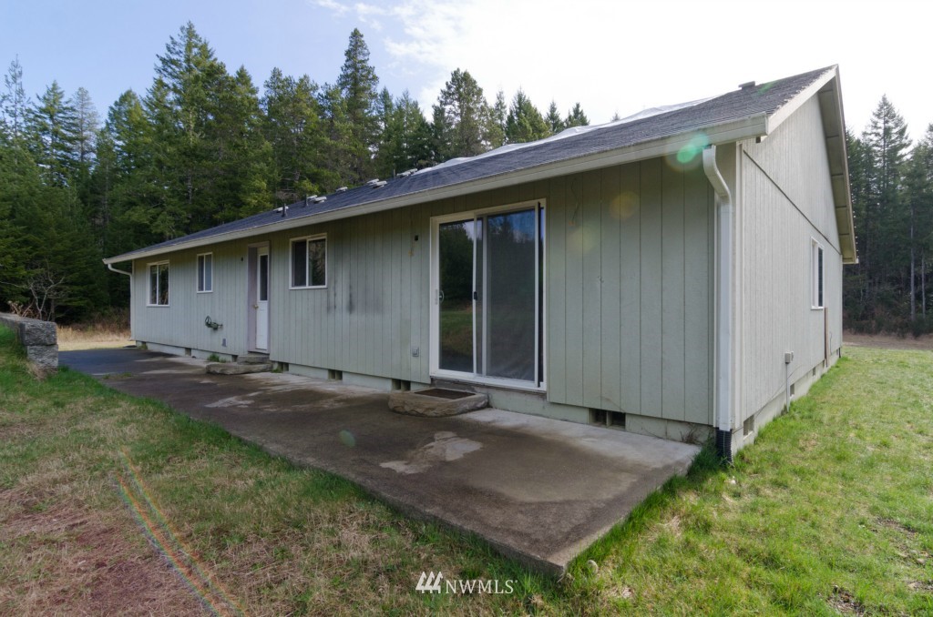 300 Northeast Tee Lake Pines Road Tahuya, WA 98588 - Photo 6 of 25 Gallery Image 6