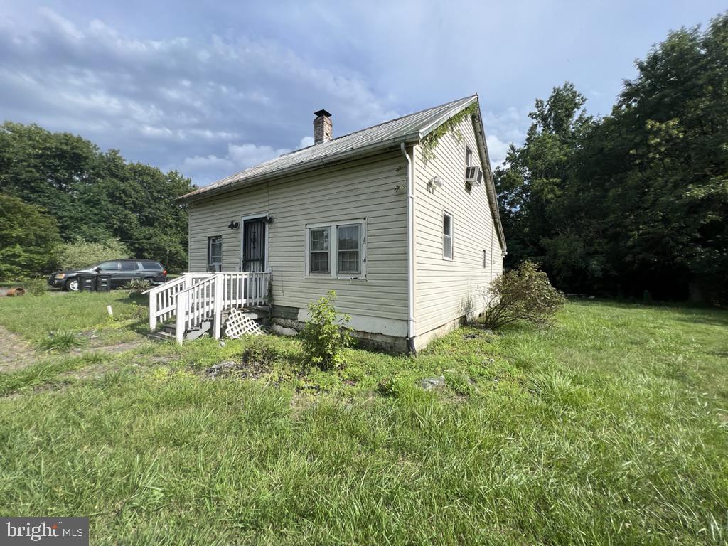 6117 Floral Park Road Brandywine, MD 20613 - Photo 3 of 52 Gallery Image 3