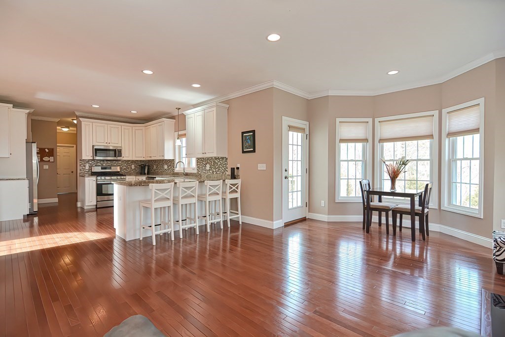40 Bella Road Sharon, MA 02067 - Photo 15 of 38 Gallery Image 15