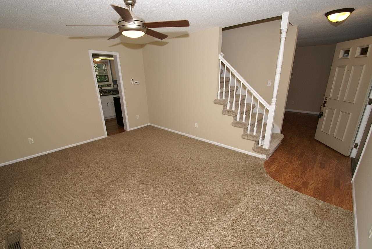 8218 Roxboro Court Fort Wayne, IN 46815 - Photo 3 of 30 Gallery Image 3