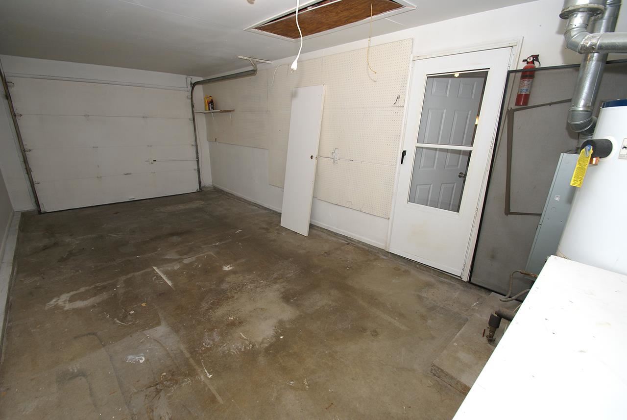 8218 Roxboro Court Fort Wayne, IN 46815 - Photo 26 of 30 Gallery Image 26