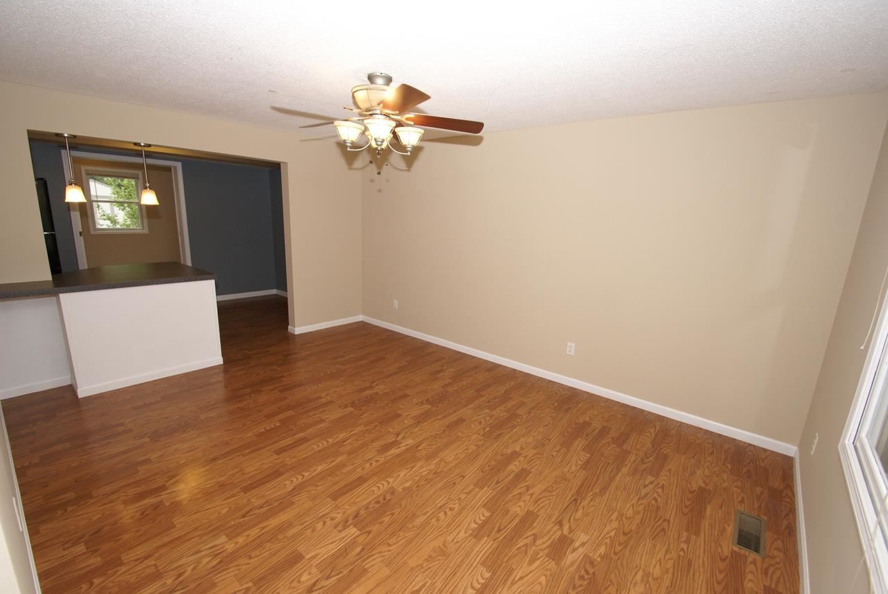 8218 Roxboro Court Fort Wayne, IN 46815 - Photo 4 of 30 Gallery Image 4