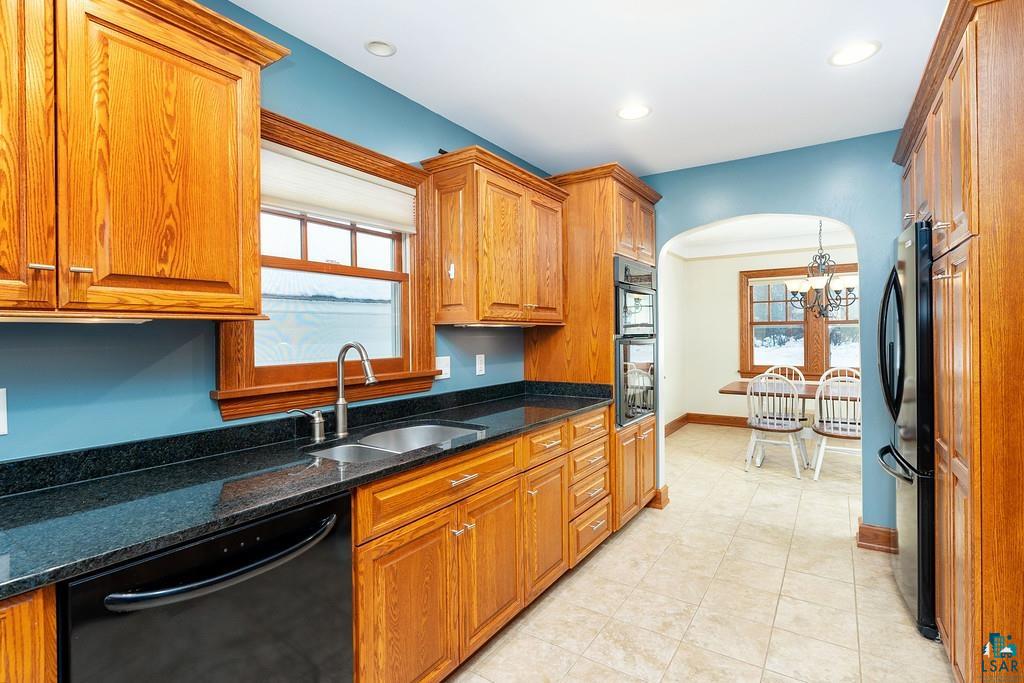 4304 Krueger Road Duluth, MN 55811 - Photo 11 of 38