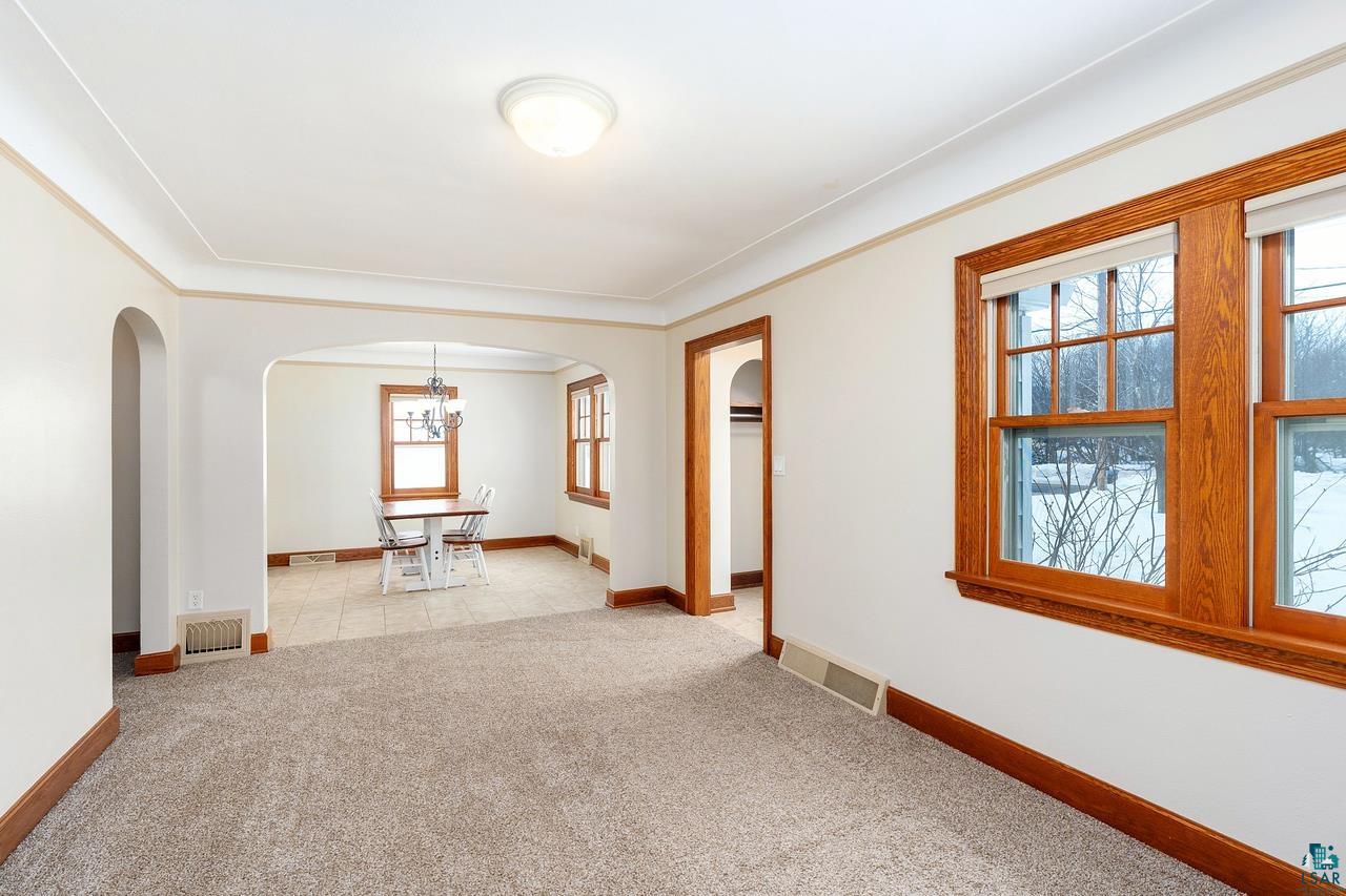 4304 Krueger Road Duluth, MN 55811 - Photo 5 of 38
