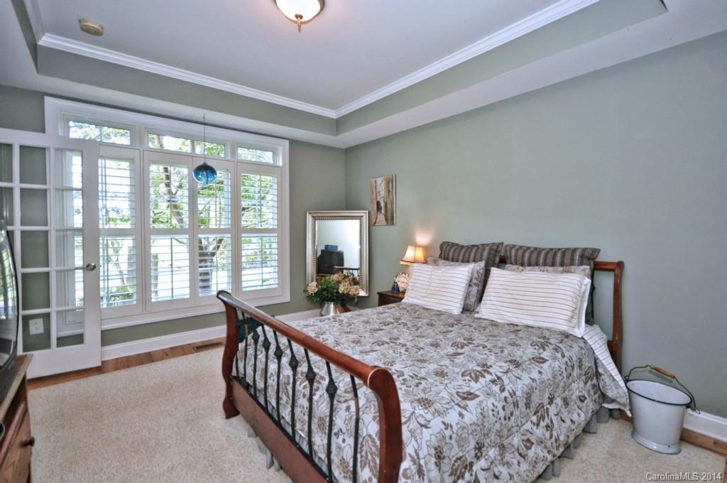 1915 Charden Road Davidson, NC 28036 - Photo 13 of 24 Gallery Image 13