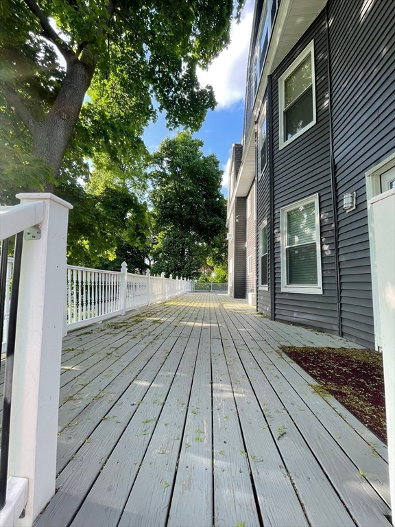 15 Forestdale Road Worcester, MA 01605 - Photo 5 of 12