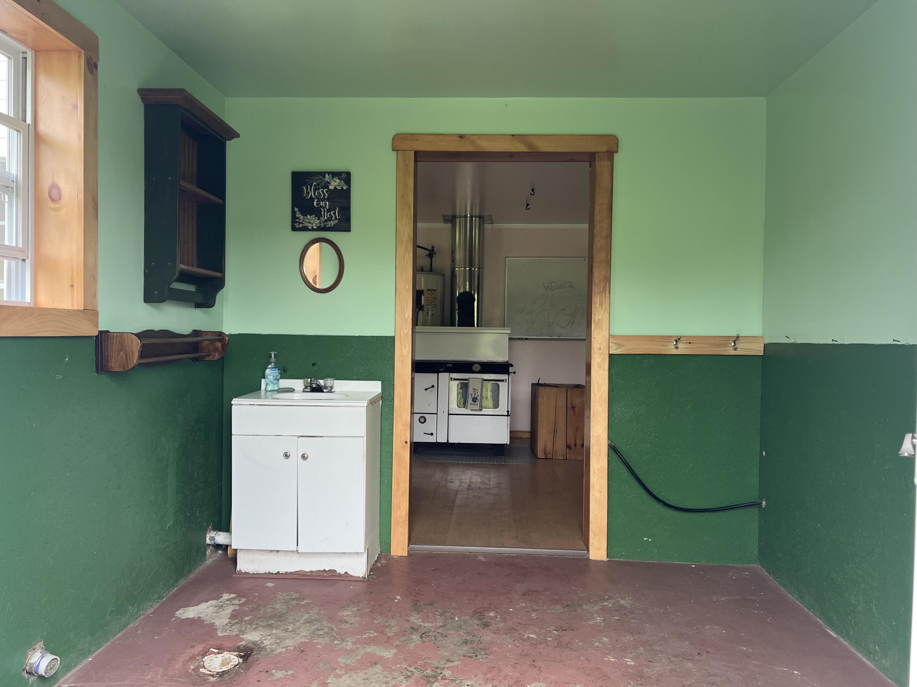 142 Palmer Road Thorndike, ME 04986 - Photo 4 of 101 IMG_4931