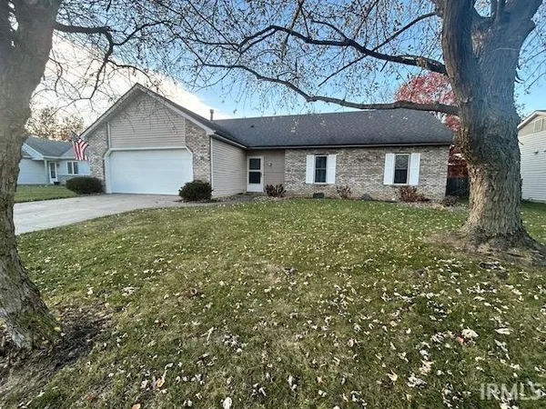 $274,900 | 6213 Belle Isle Lane, Fort Wayne, IN 46835