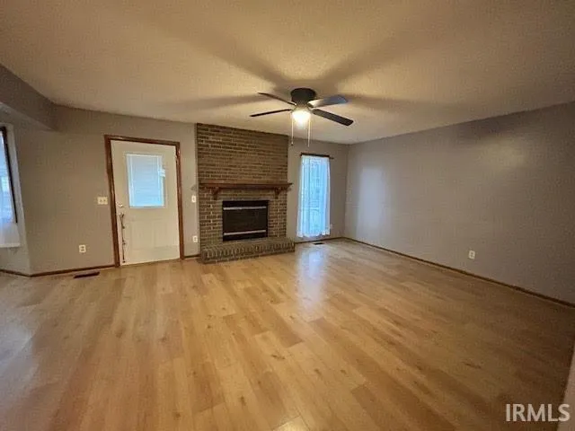 $274,900 | 6213 Belle Isle Lane, Fort Wayne, IN 46835