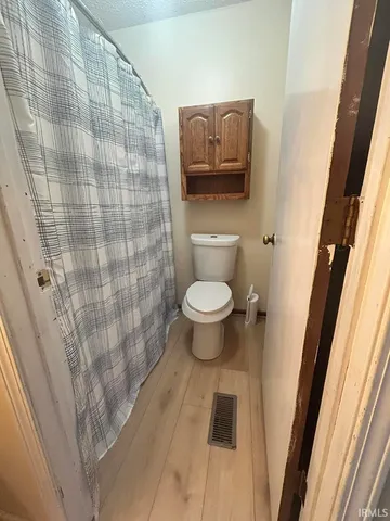 $274,900 | 6213 Belle Isle Lane, Fort Wayne, IN 46835