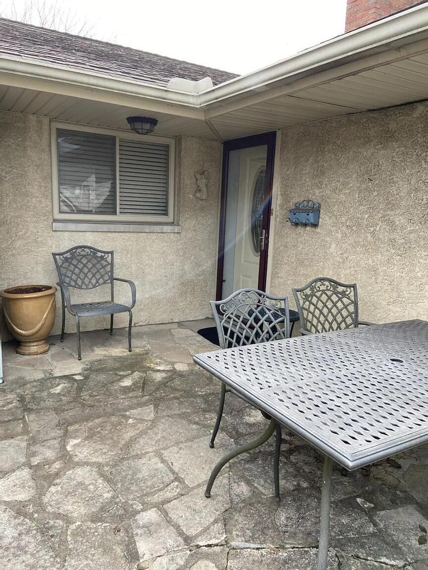 1841 Ridgecliff Road Columbus, OH 43221 - Photo 2 of 39 Front Porch