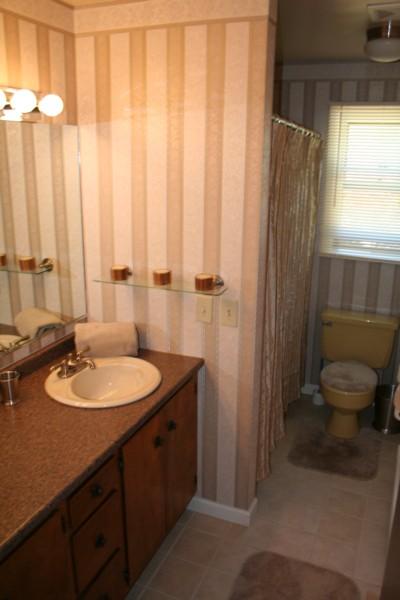 3659 Nijaro Road Bethlehem, PA 18020 - Photo 6 of 8 Gallery Image 6