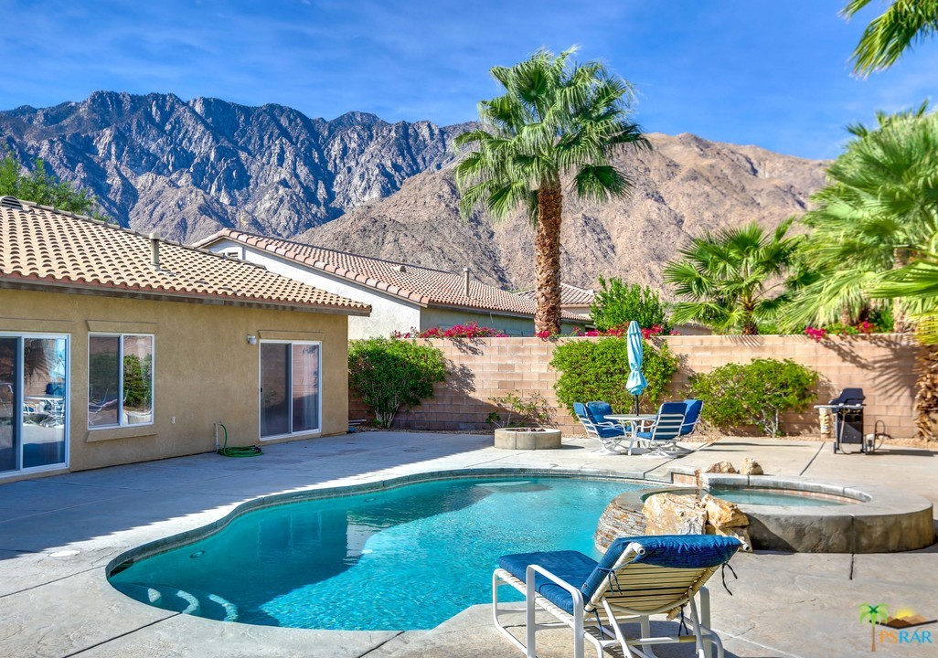 866 Alta Ridge Palm Springs, CA 92262 - Photo 1 of 18 Primary Photo
