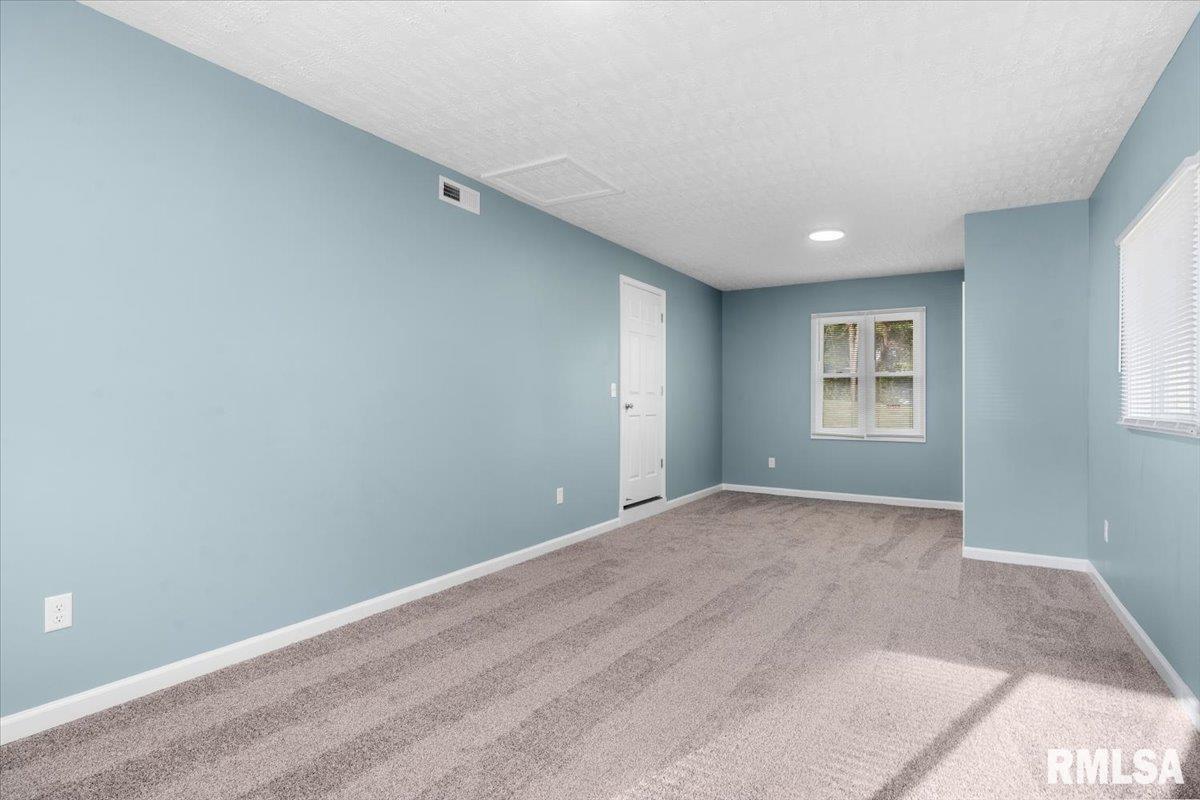 2991 Niccolls Road Springfield, IL 62703 - Photo 25 of 35 Gallery Image 25