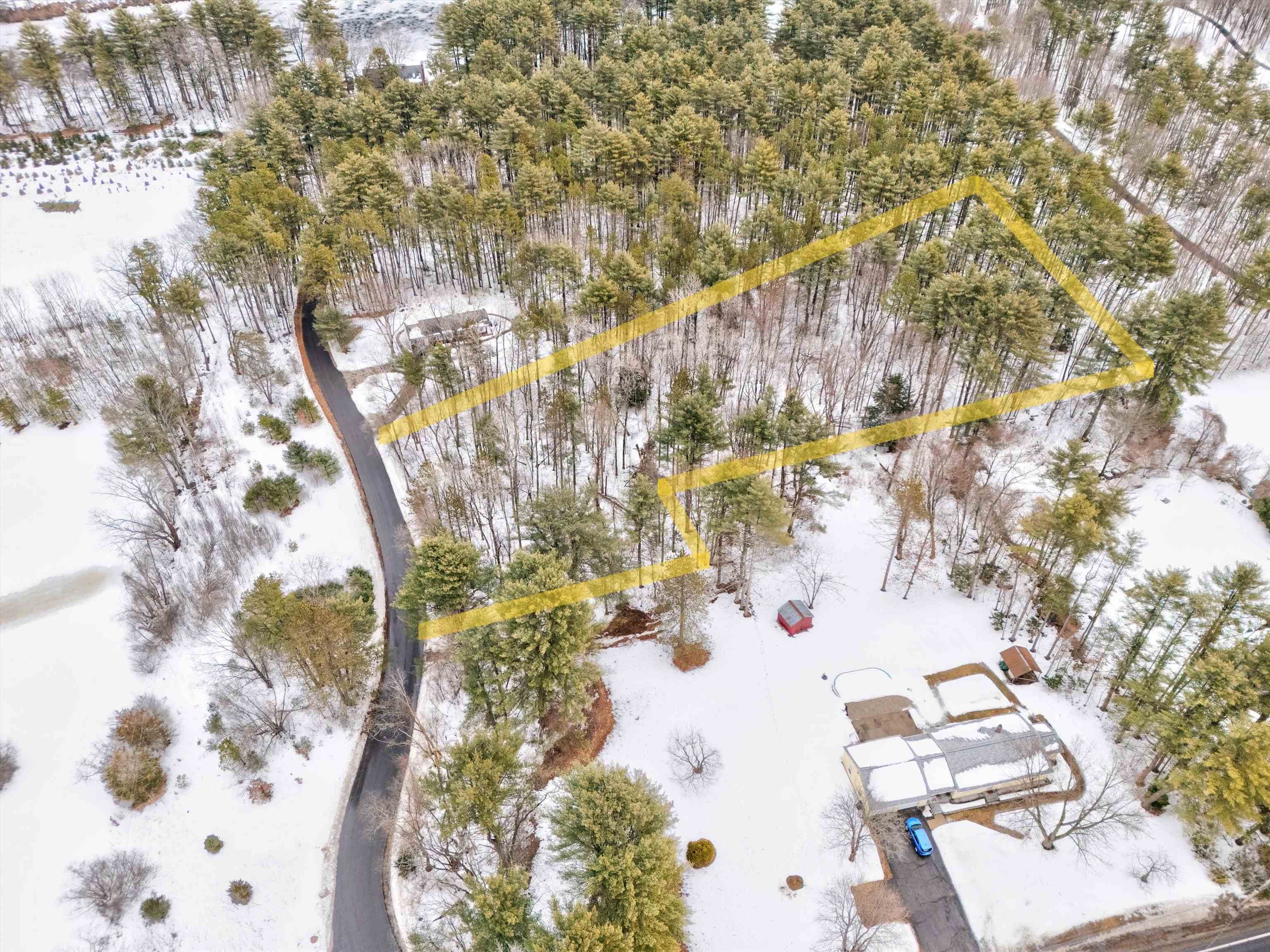 5 Hidden Ranch Drive Hooksett, NH 03106 - Photo 2 of 5