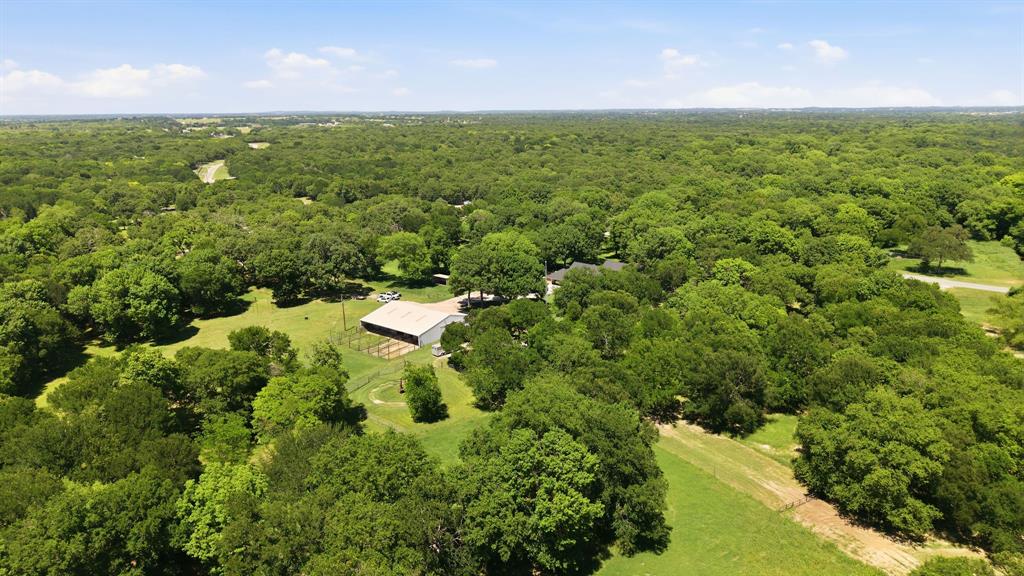 145 Indian Trail Decatur, TX 76234 - Photo 36 of 40 a view of a lush green field