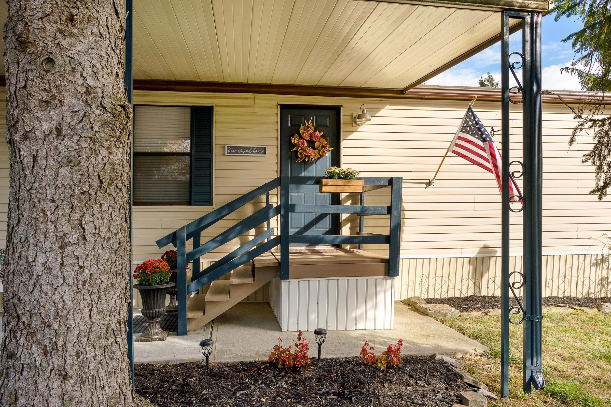 5475 Ruffed Grouse Circle Dublin, OH 43016 - Photo 5 of 25 Gallery Image 5