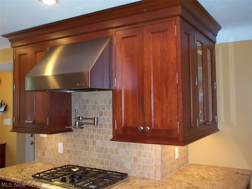 4619 Lander Road Chagrin Falls, OH 44022 - Photo 7 of 35 Gallery Image 7