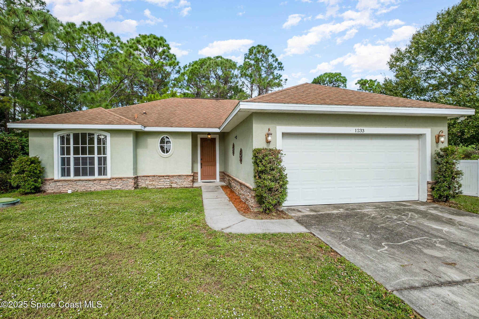 1233 Seeley Circle Northwest Palm Bay, FL 32907 - Photo 1 of 22 1233 Seeley