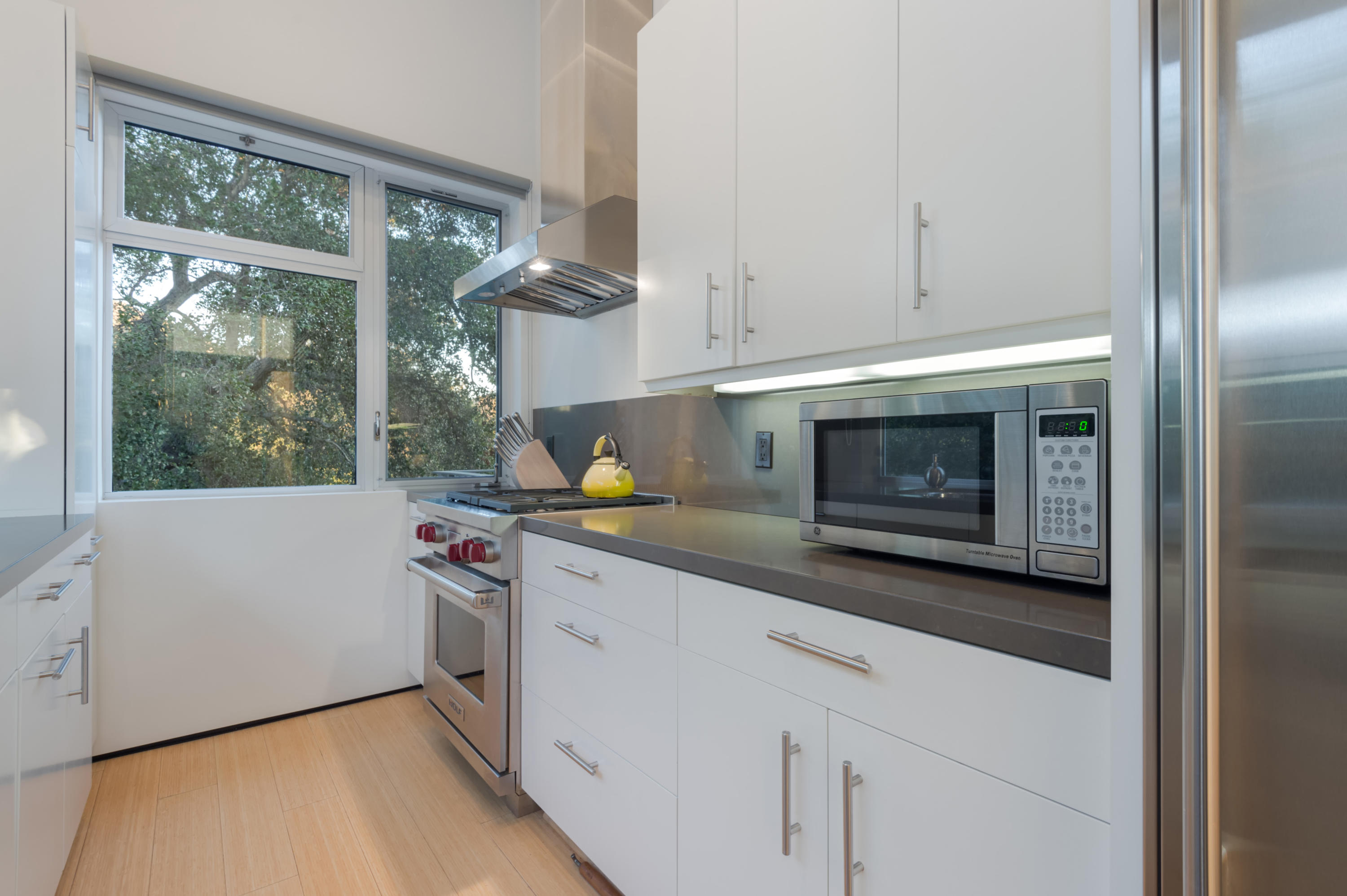 2310 Ladera Road Ojai, CA 93023 - Photo 13 of 23 Gallery Kitchen