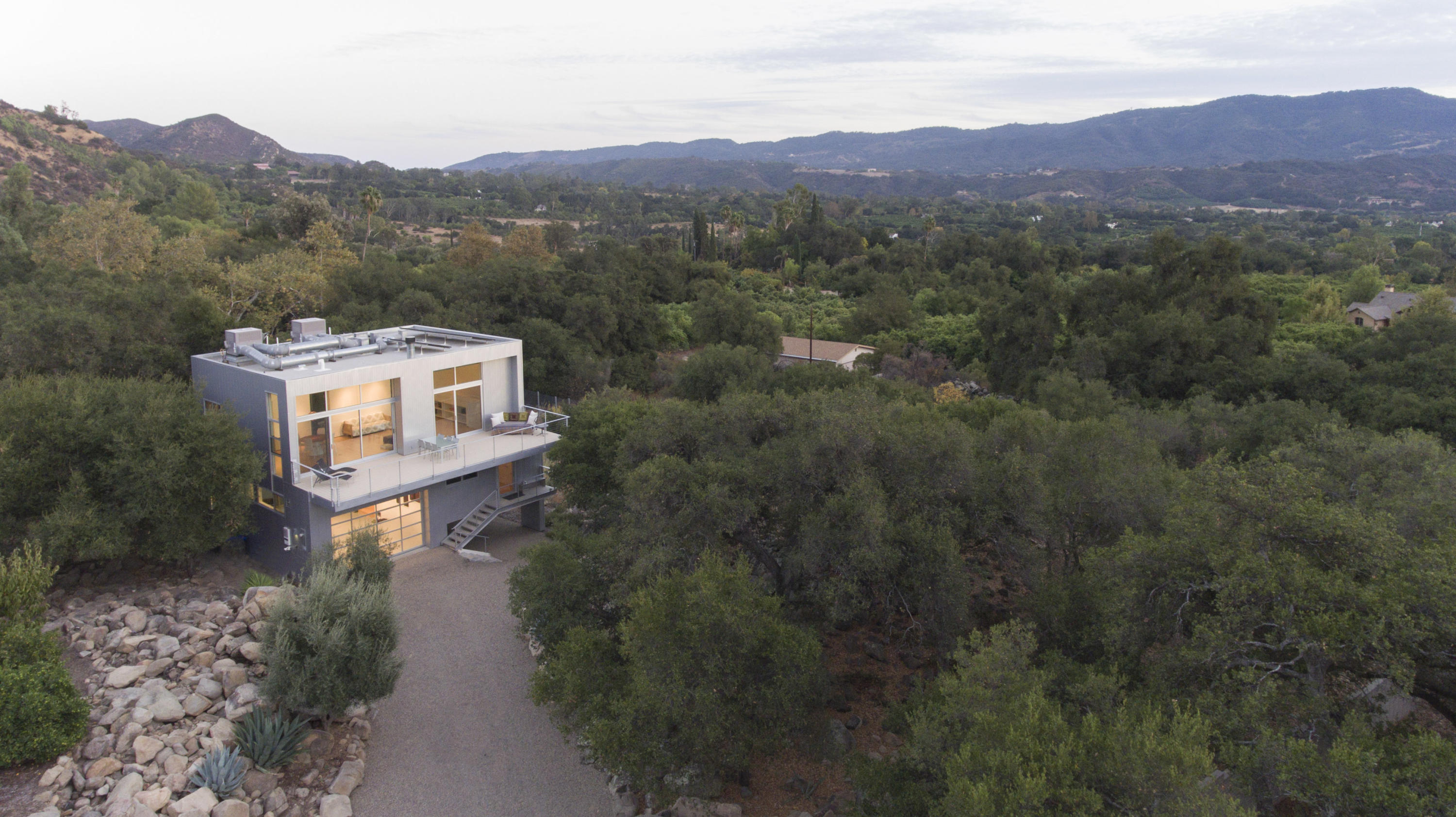 2310 Ladera Road Ojai, CA 93023 - Photo 2 of 23 Mountain Views