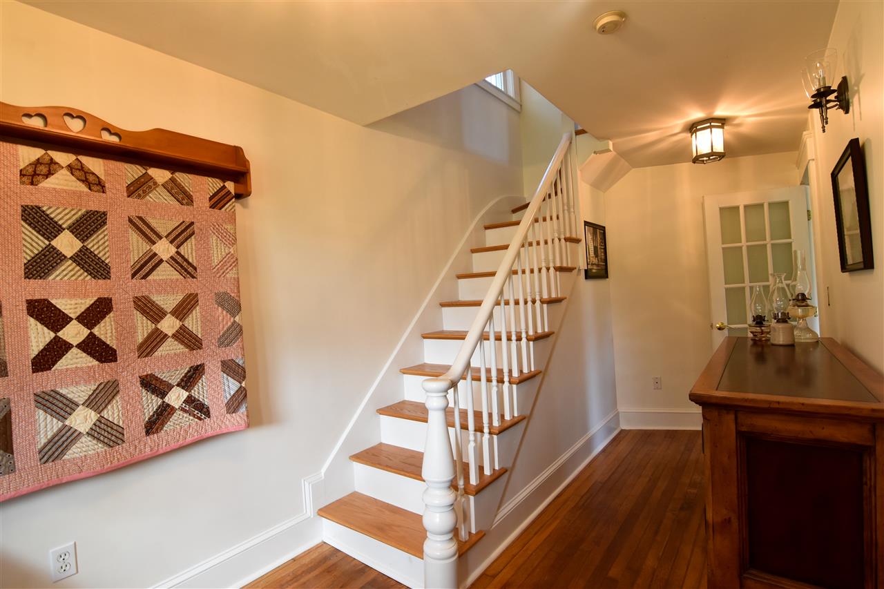 95 Raymond Road Auburn, NH 03032 - Photo 7 of 38 Gallery Image 7