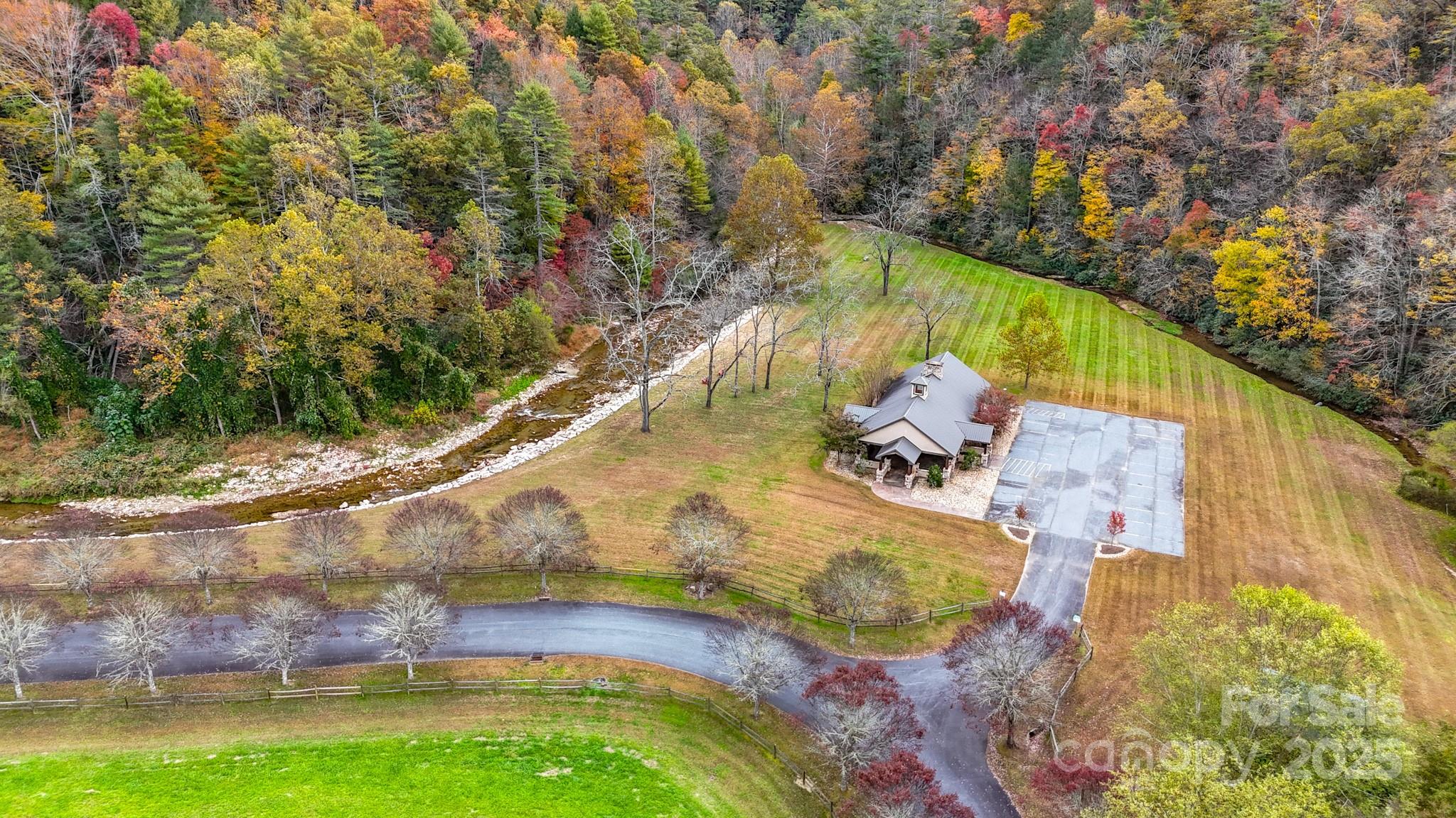 0 Roca Vista Drive, Unit 534 Lenoir, NC 28645 - Photo 20 of 24 a view of a yard with an outdoor space