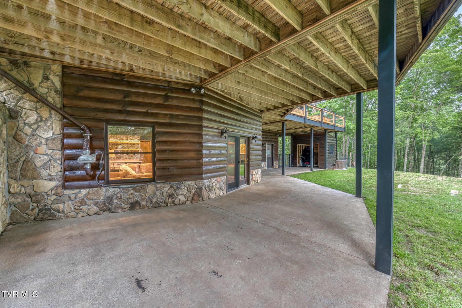 191 Bear Ridge Drive Butler, TN 37640 - Photo 22 of 82 191 Bear Ridge Dr-81