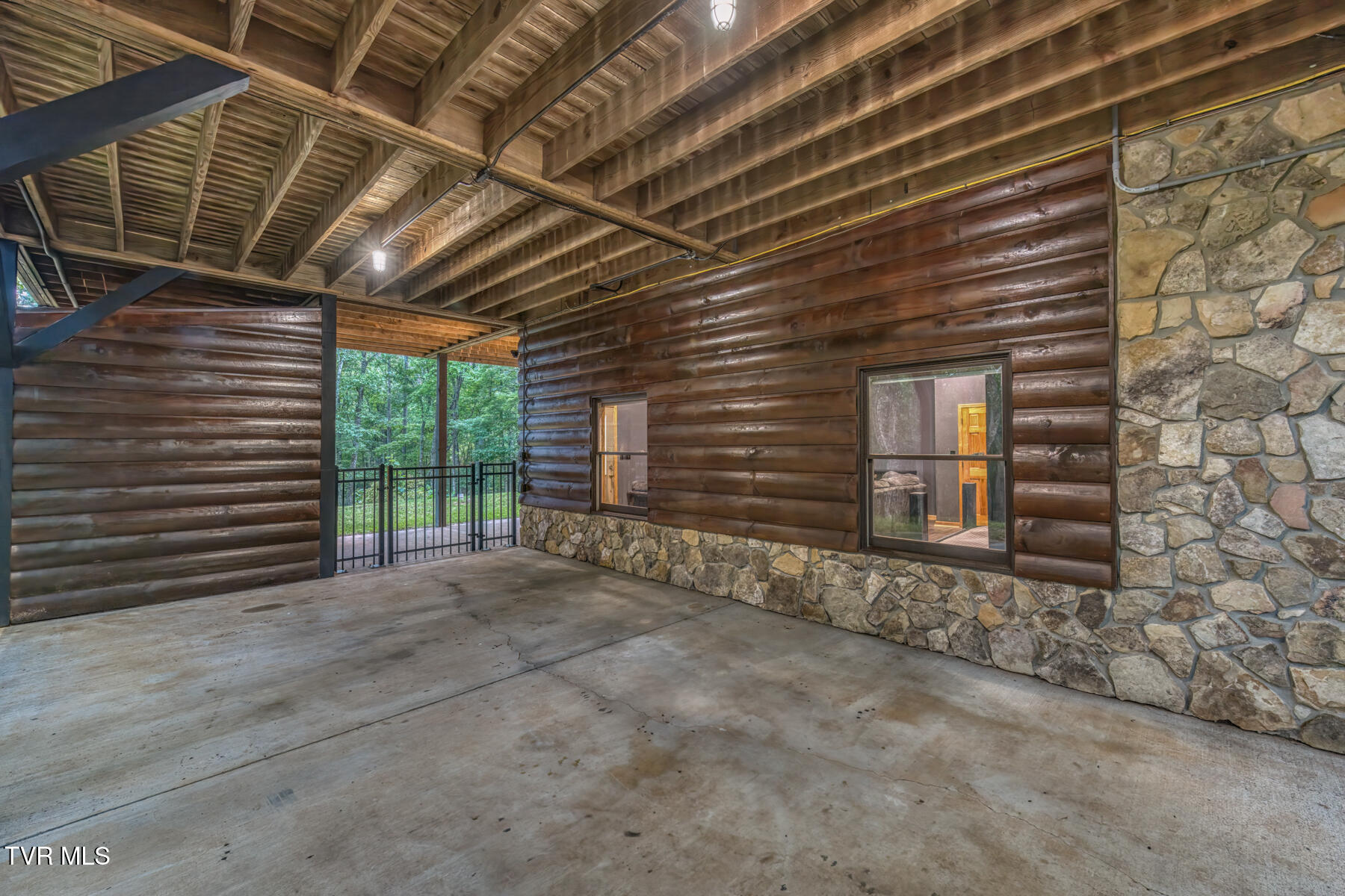 191 Bear Ridge Drive Butler, TN 37640 - Photo 25 of 82 191 Bear Ridge Dr-84