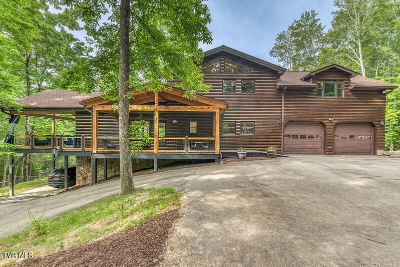 191 Bear Ridge Drive Butler, TN 37640 - Photo 3 of 82 191 Bear Ridge Dr-116-L