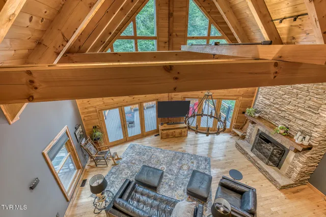 $1,199,000 | 191 Bear Ridge Drive, Butler, TN 37640