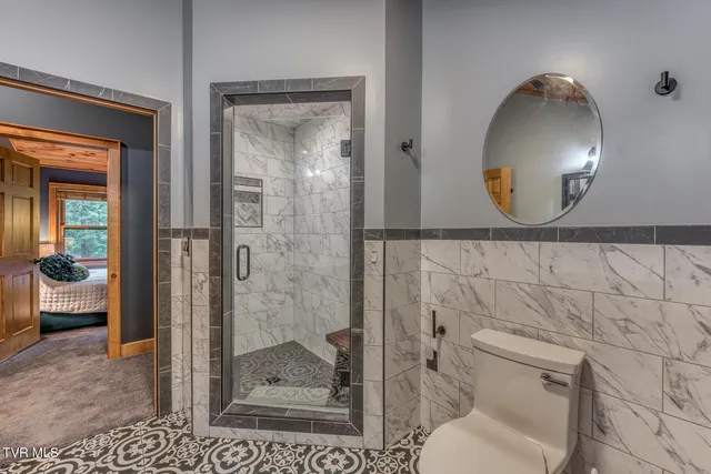 $1,199,000 | 191 Bear Ridge Drive, Butler, TN 37640