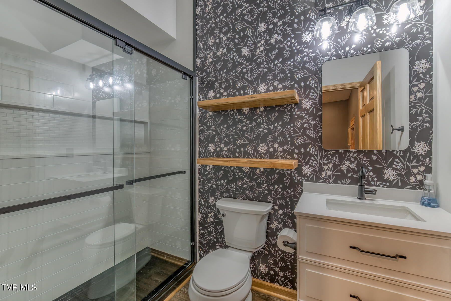 191 Bear Ridge Drive Butler, TN 37640 - Photo 60 of 76 191 Bear Ridge Dr-52