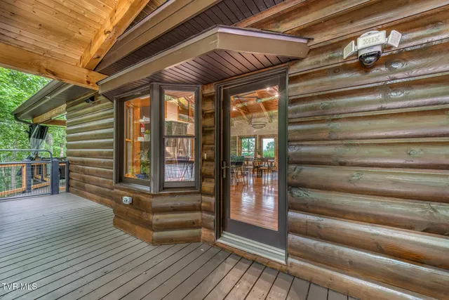 $1,199,000 | 191 Bear Ridge Drive, Butler, TN 37640