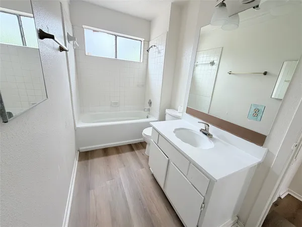 $1,200 | 11031 Albury Drive, Houston, TX 77096