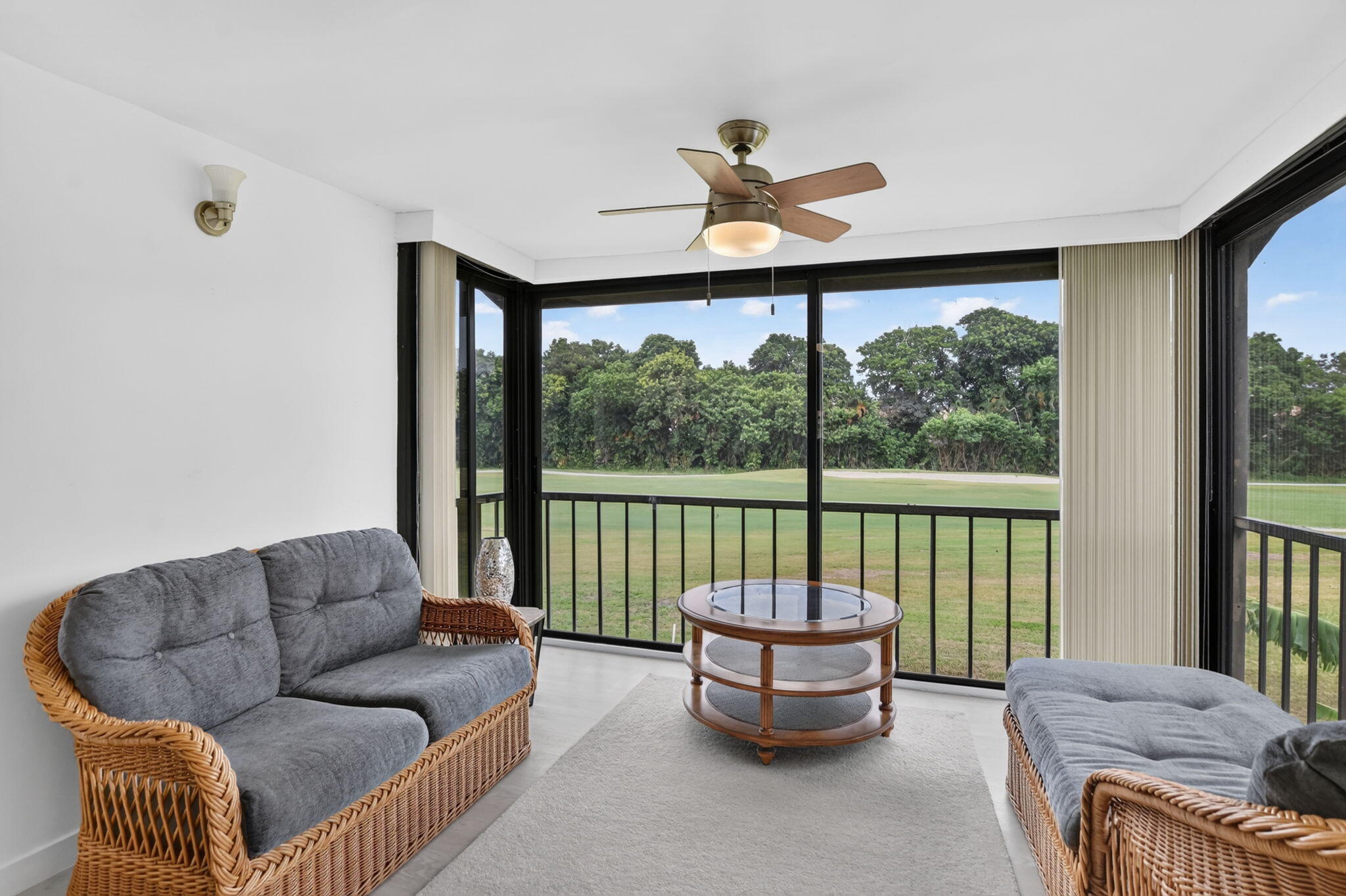 8545 Casa Del Lago, Unit 38H Boca Raton, FL 33433 - Photo 18 of 54 18-web-or-mls-DSC_4805