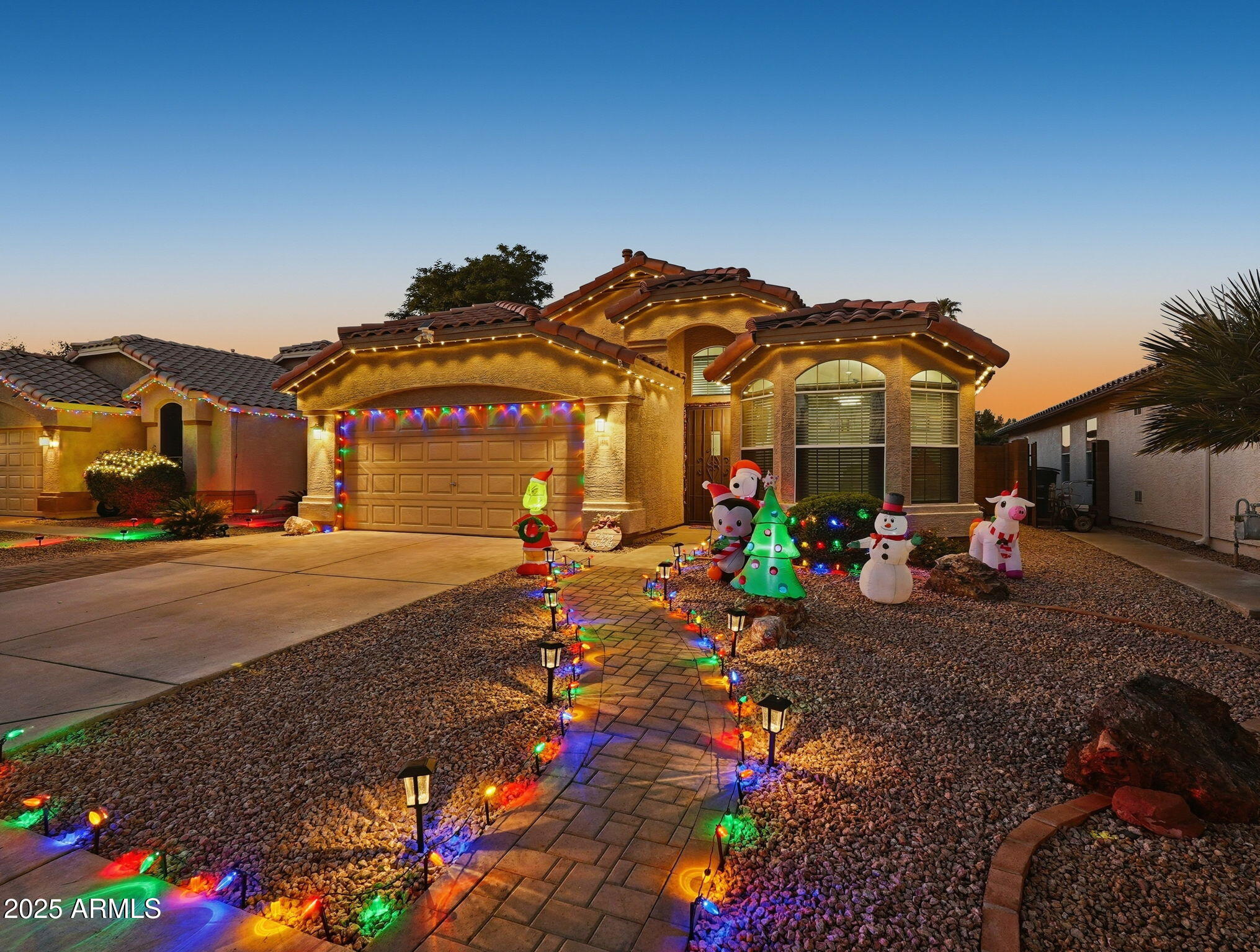 1516 East Cheyenne Street Gilbert, AZ 85296 - Photo 69 of 73 a view of a town with sitting area