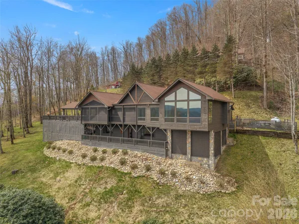 $1,150,000 | 220 Dulcimer Lane, Waynesville, NC 28786