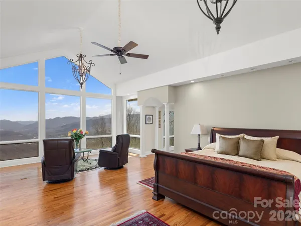 $1,150,000 | 220 Dulcimer Lane, Waynesville, NC 28786