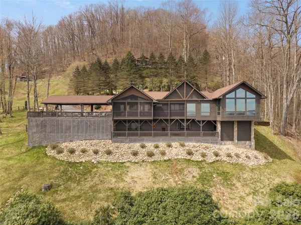 $1,150,000 | 220 Dulcimer Lane, Waynesville, NC 28786