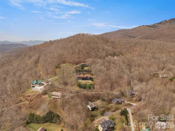 $1,150,000 | 220 Dulcimer Lane, Waynesville, NC 28786