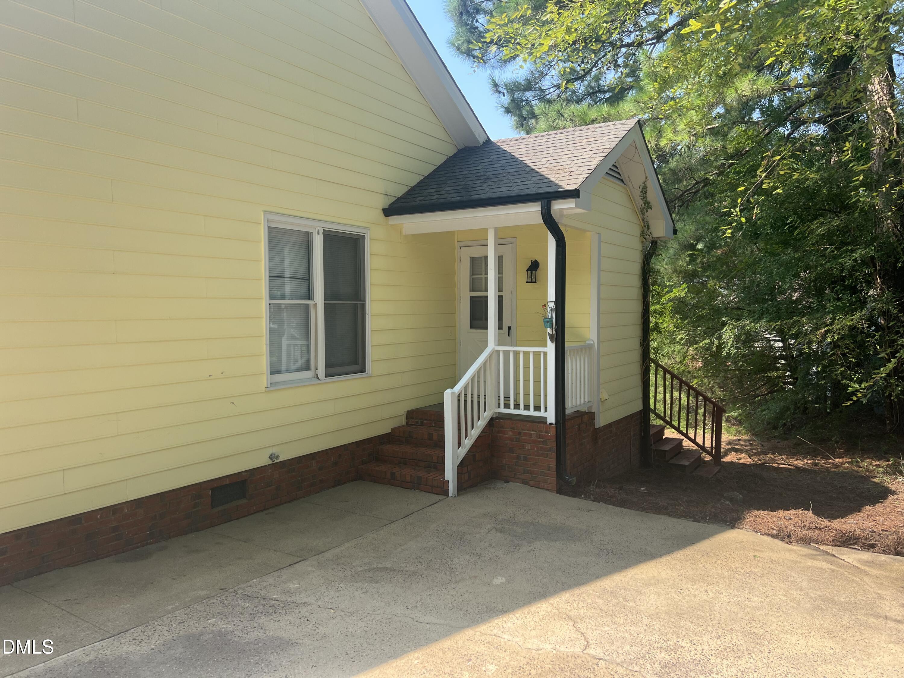4204 Ferriday Court Raleigh, NC 27616 - Photo 8 of 22 IMG_3475