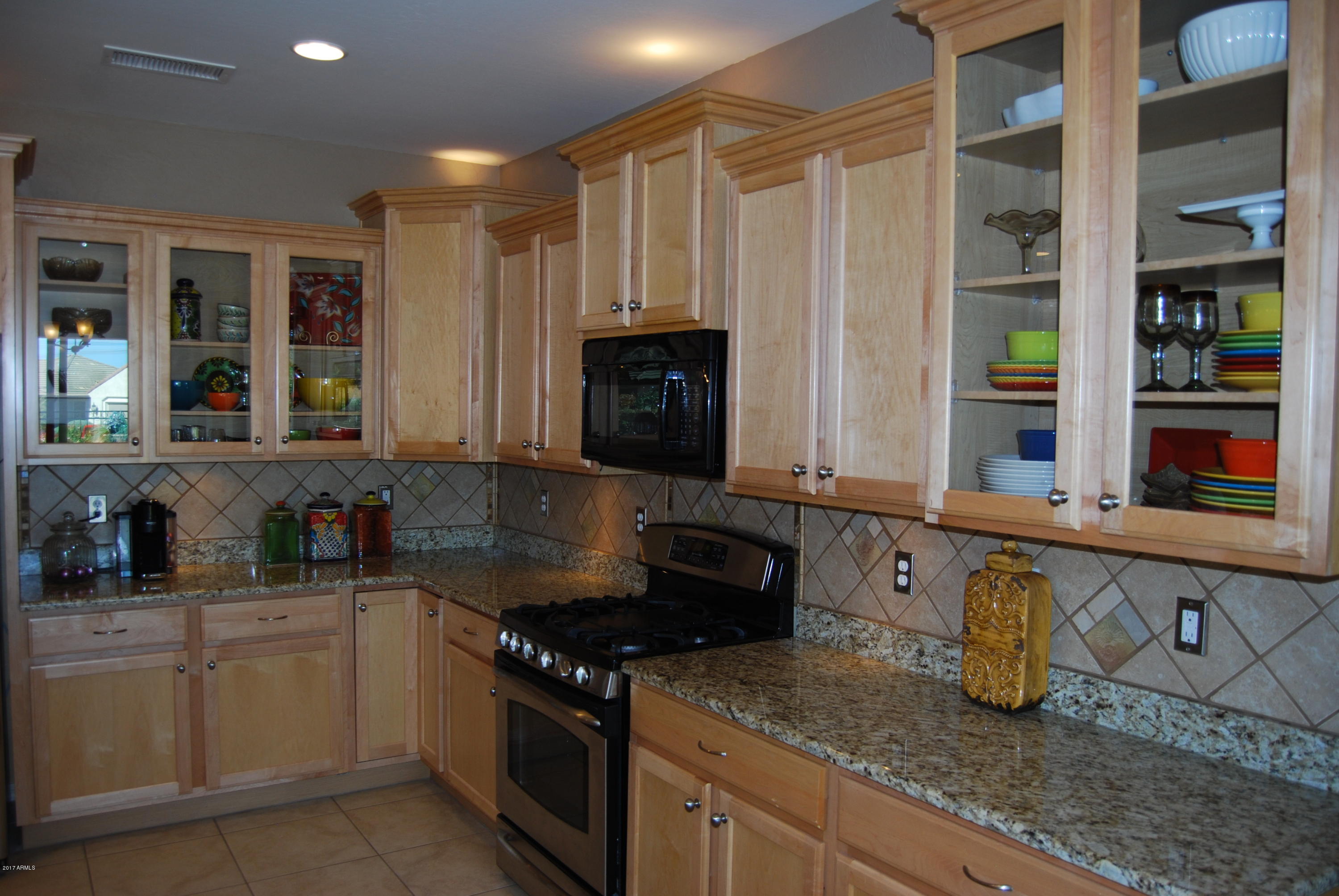 26682 West Burnett Road Buckeye, AZ 85396 - Photo 11 of 32 DSC_0304